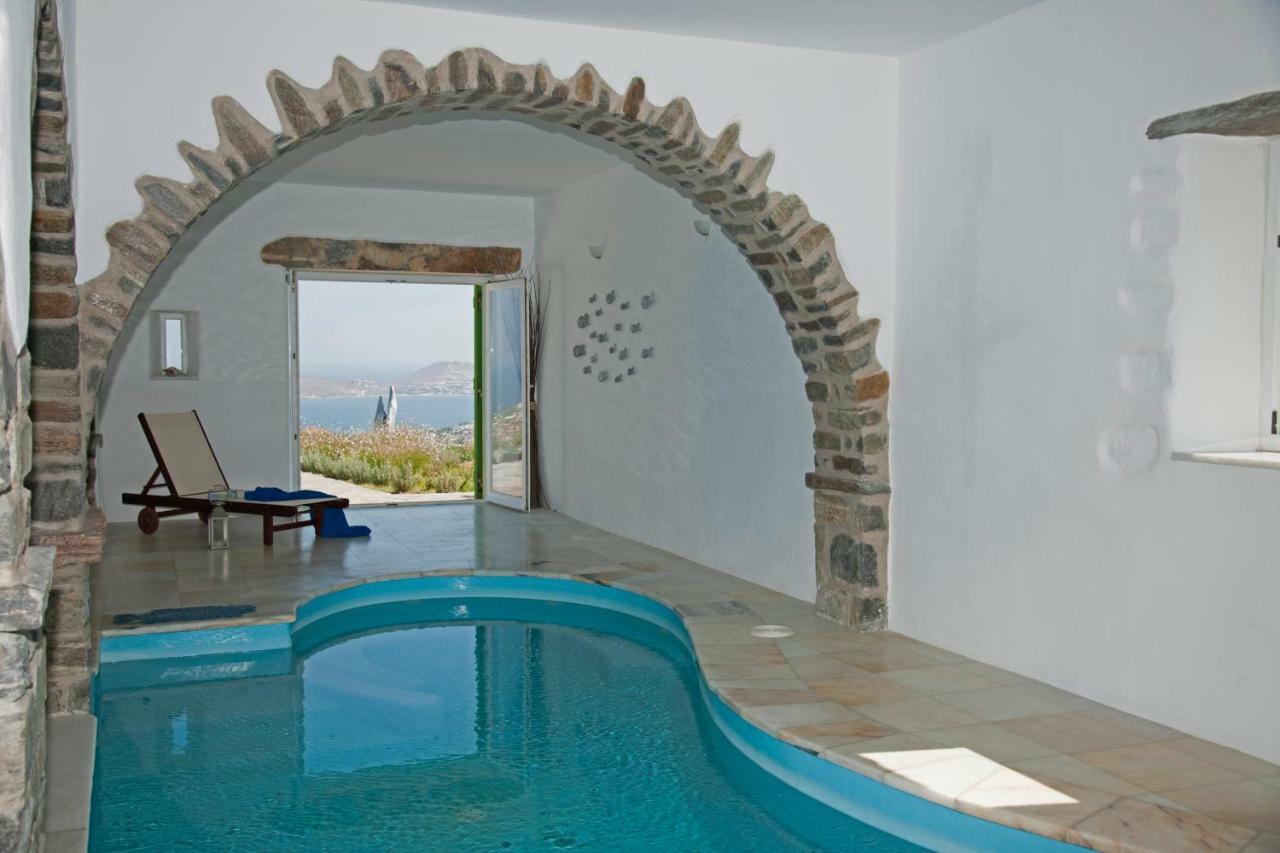 Villa Aeolos With 2 Private Pools Sarakíniko Exterior photo